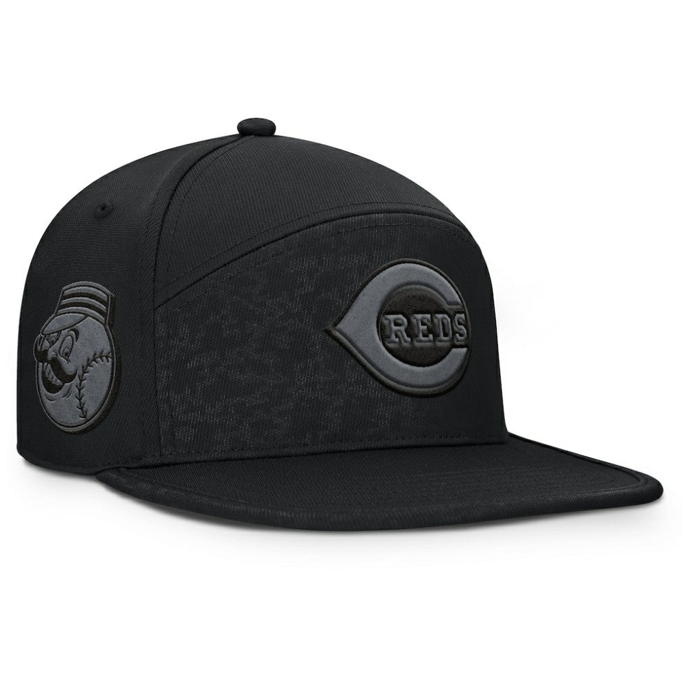 Black Cincinnati Reds Fanatics Platoon Snapback Hat