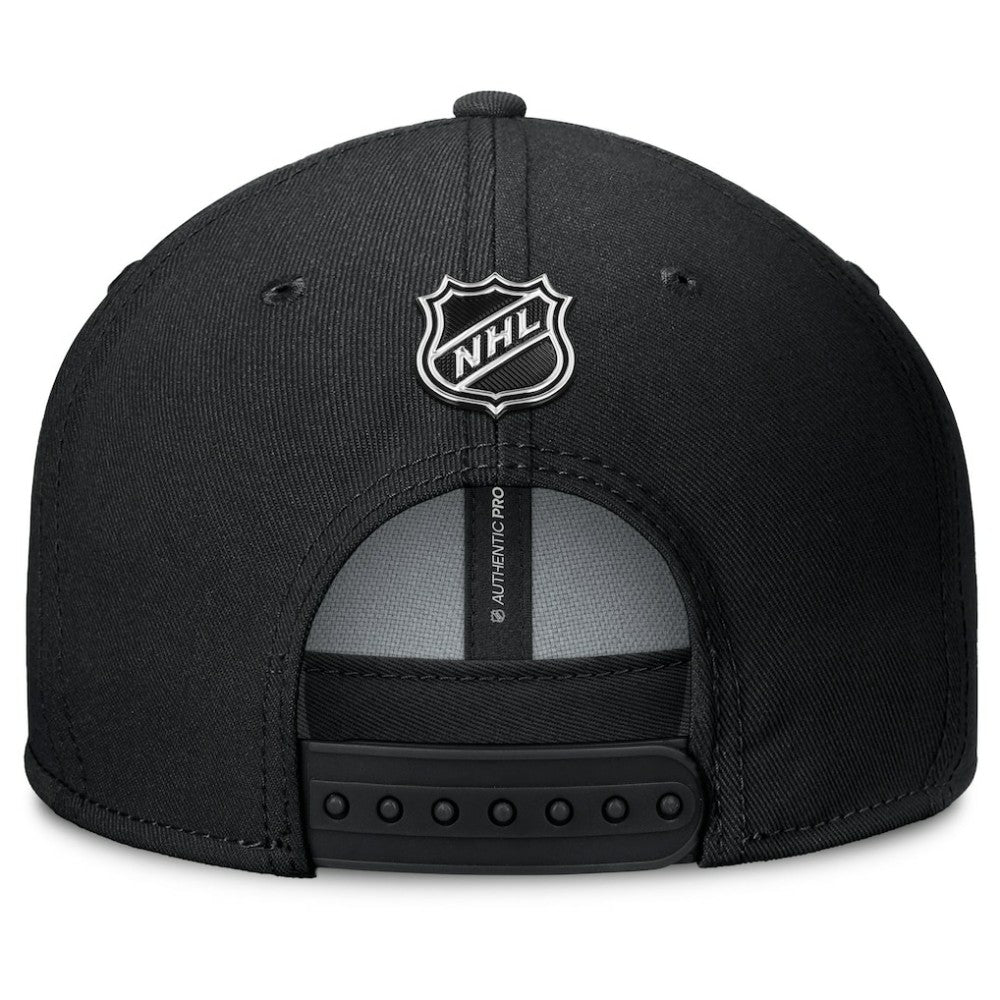 NHL Boston Bruins Fanatics Authentic Pro Rink Lockup Snapback Hat