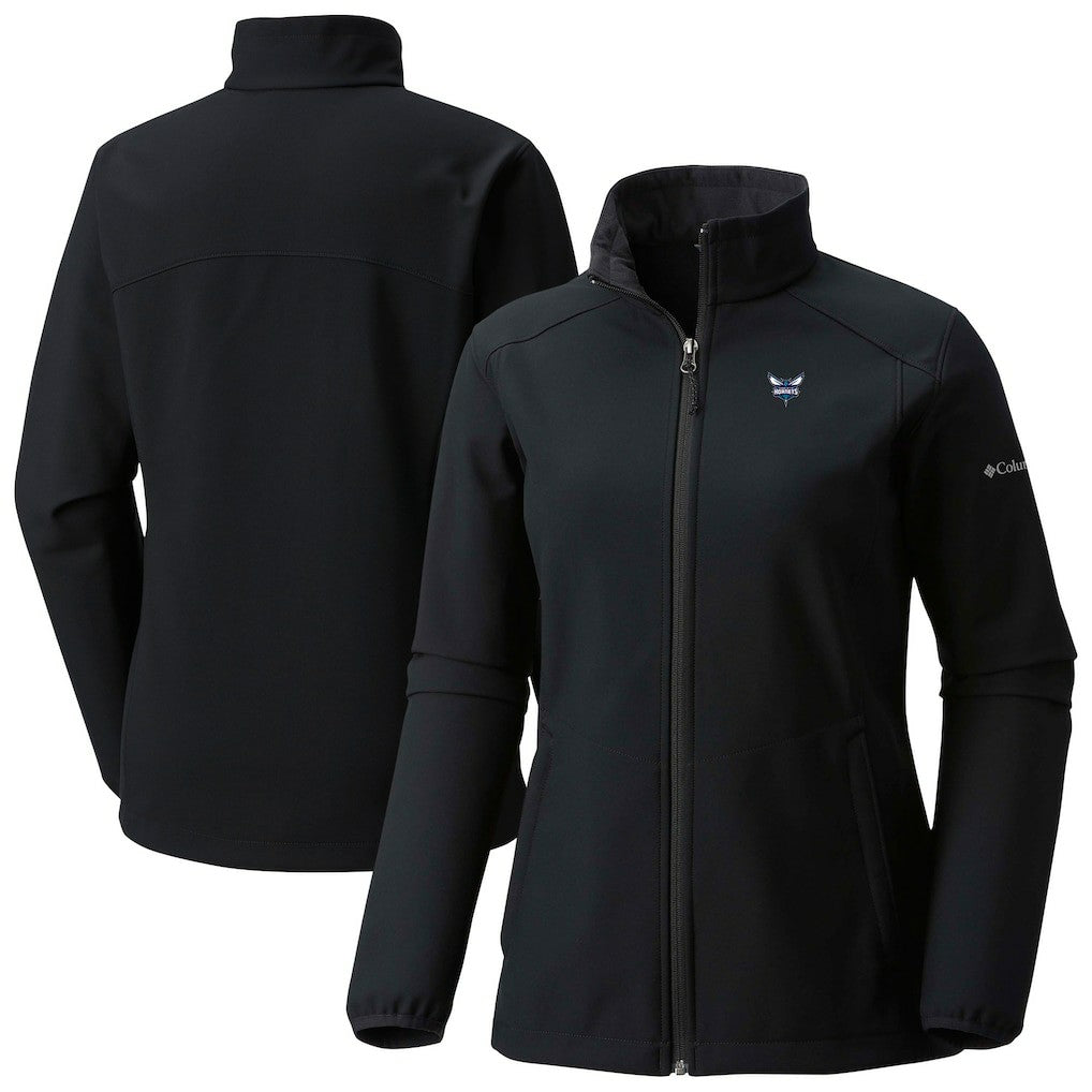 Columbia Charlotte Hornets Women's Kruser Ridge III Softshell Jacket