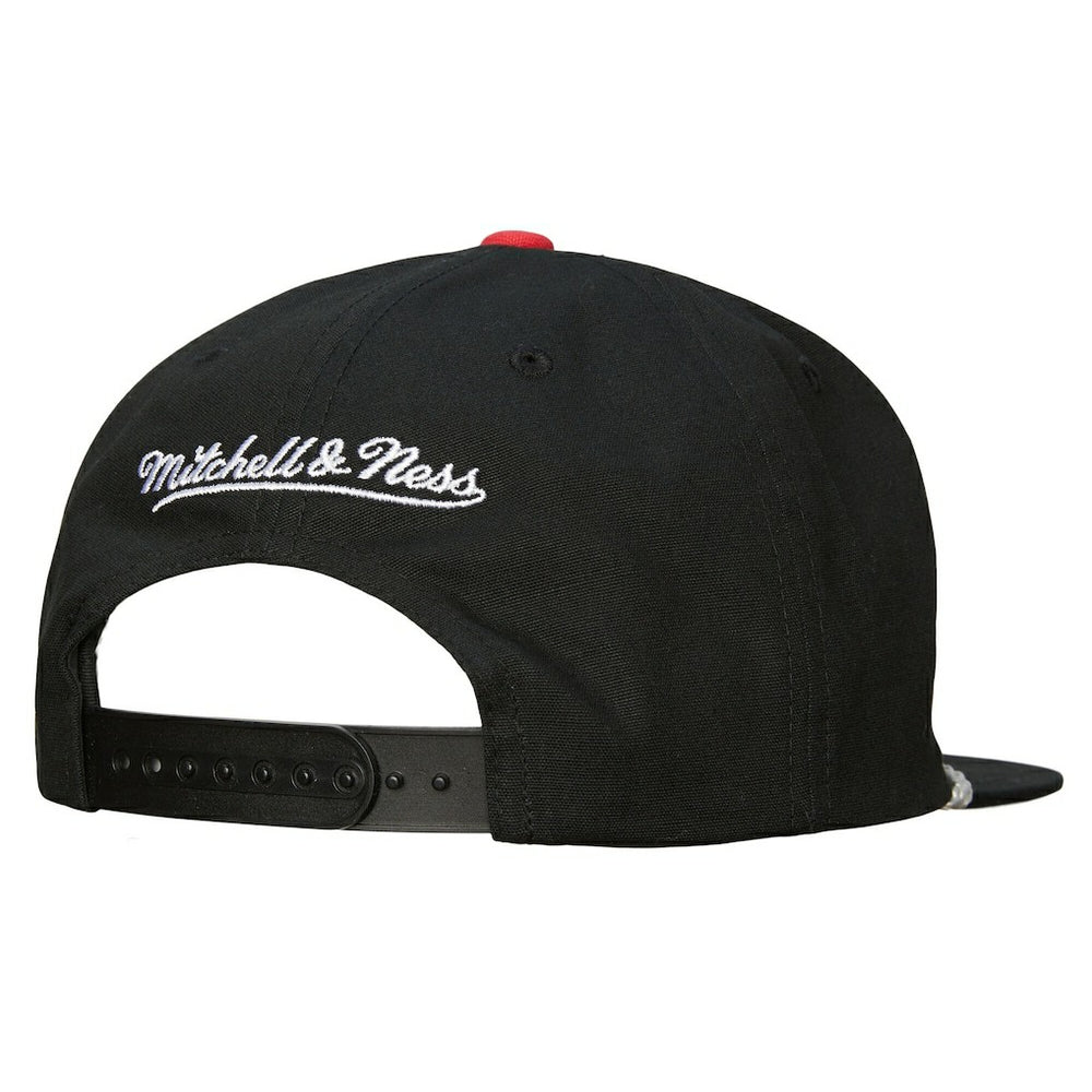 Mitchell & Ness Chicago Bulls Ascend Deadstock Snapback Hat