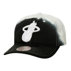 Mitchell & Ness Miami Heat Dip Dye Pro Crown Adjustable Hat