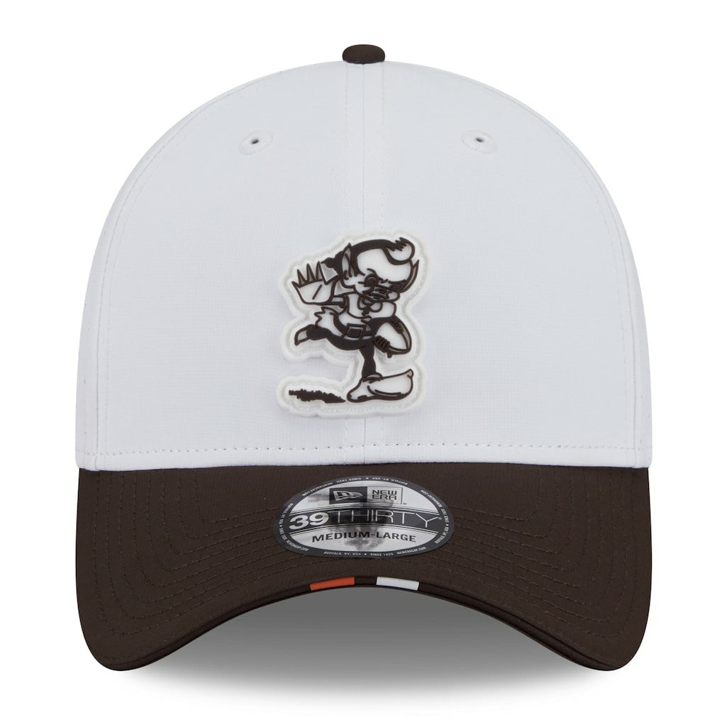 2025 NFL Training Camp Throwback Logo 39THIRTY Flex Hat - Cleveland Browns Hats