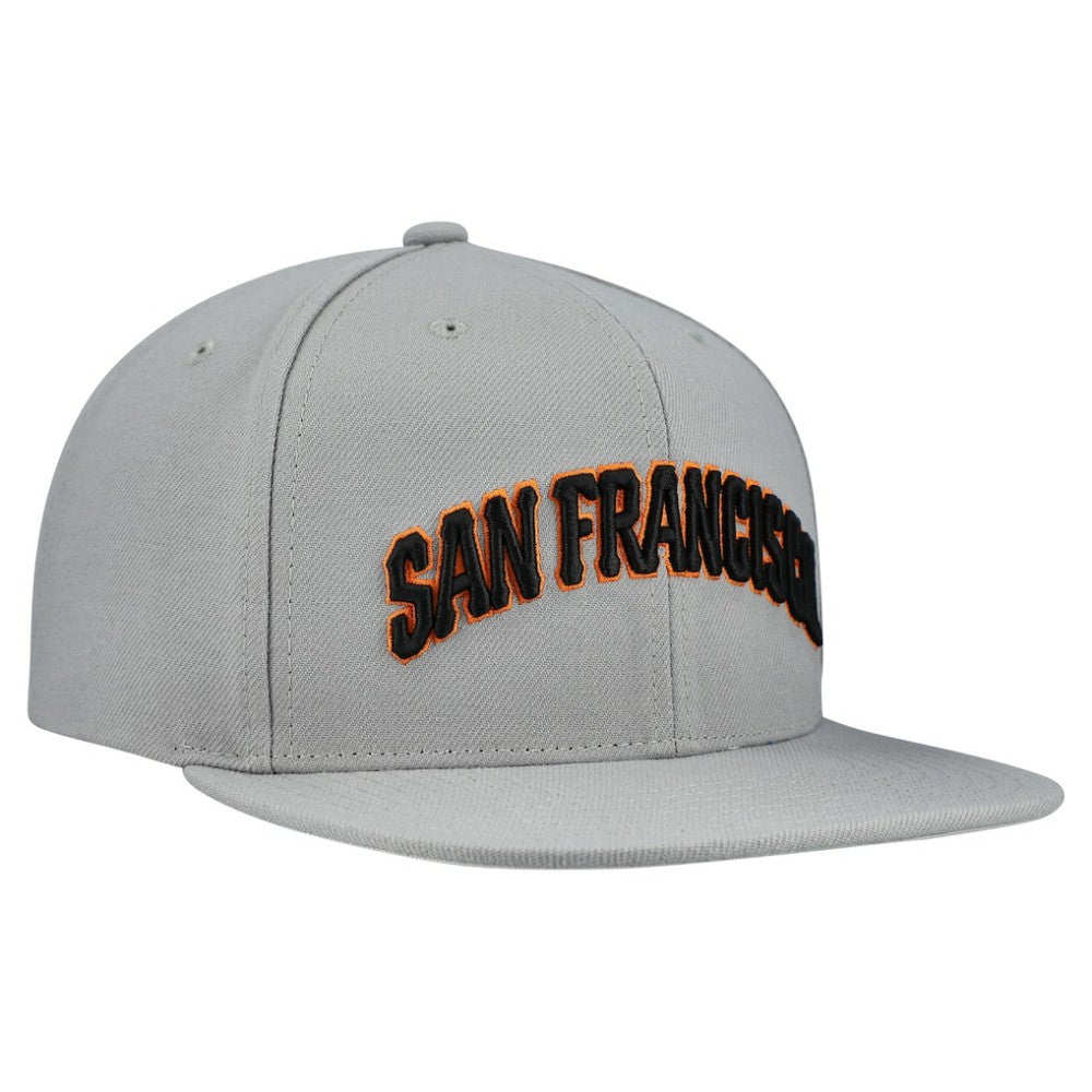 Gray San Francisco Giants Mitchell & Ness Cooperstown Collection Basic Flip Snapback Hat