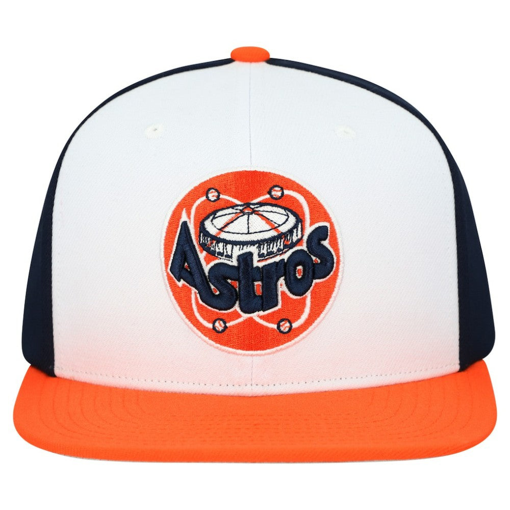 White Houston Astros Mitchell & Ness Cooperstown Collection Basic Flip Snapback Hat