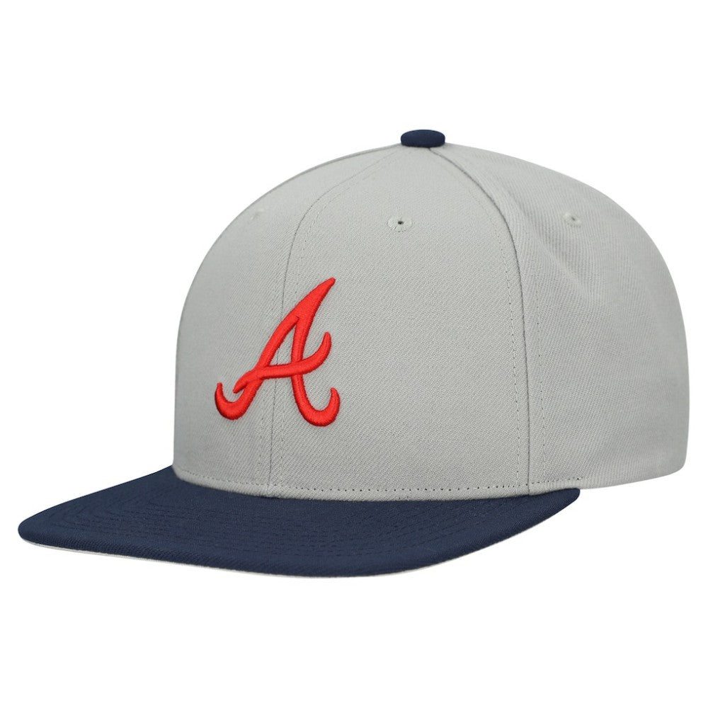 Gray Atlanta Braves Mitchell & Ness Basic Flip Snapback Hat