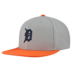 Gray Detroit Tigers Mitchell & Ness Basic Flip Snapback Hat