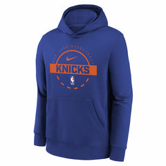 Nike New York Knicks Youth 2025/26 Club Fleece Practice Hoodie