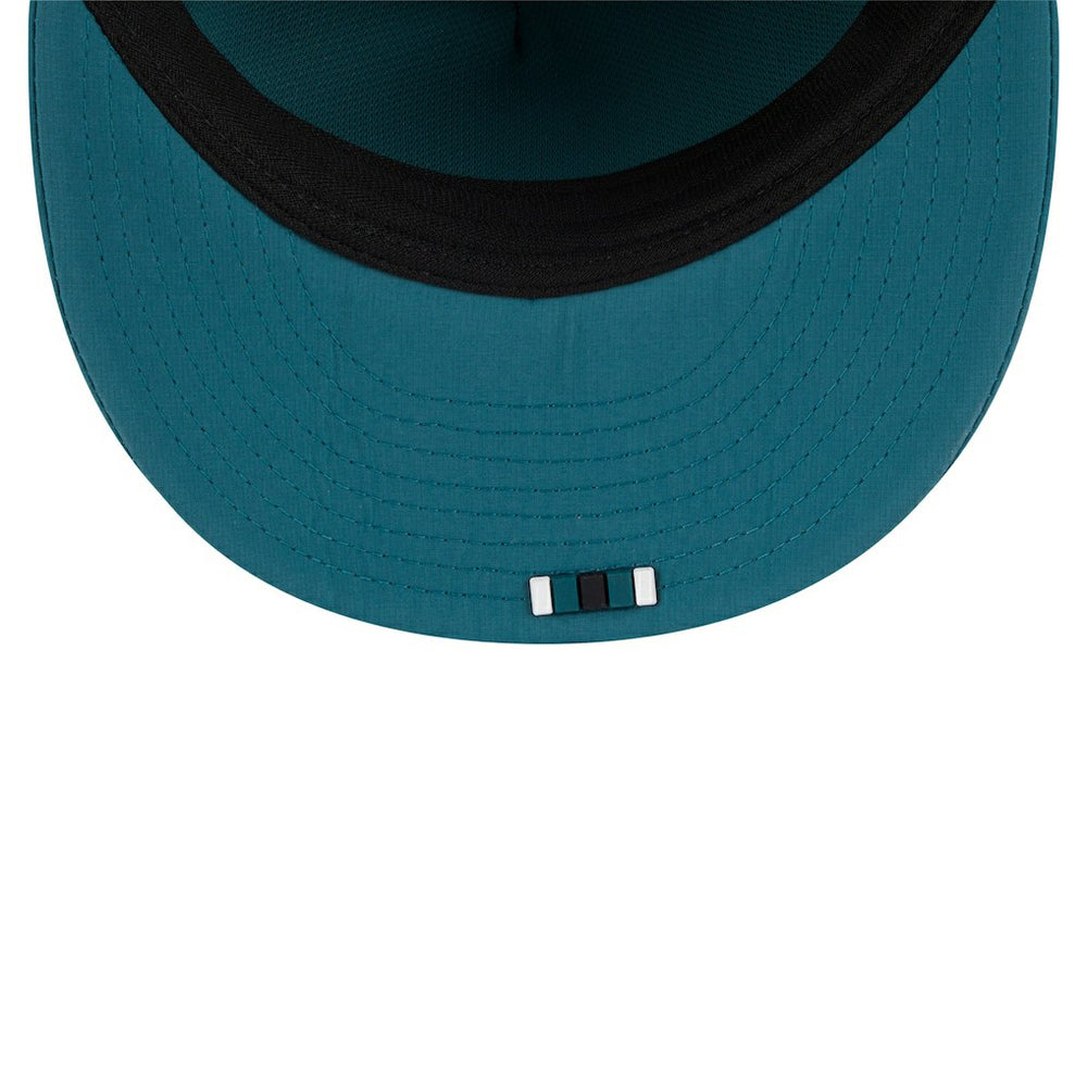 2025 Sideline Retro Crown 59FIFTY Fitted Hat - Philadelphia Eagles Hats
