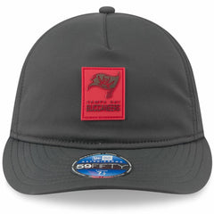 2025 Sideline Cold Weather Retro Crown 59FIFTY Fitted Hat - Tampa Bay Buccaneers Hats