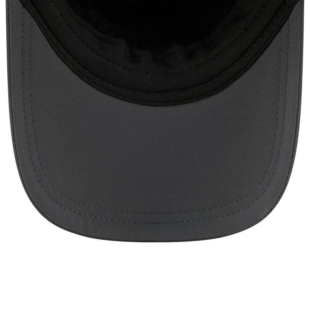 2025 Sideline Cold Weather Runner Dog Ear Adjustable Hat - Chicago Bears Hats