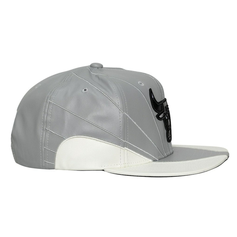 Mitchell & Ness Chicago Bulls Day 12 Two-Tone Faux Leather Snapback Hat