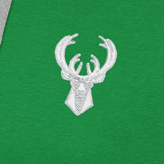 Milwaukee Bucks Antigua St. Patrick's Day Victory Raglan Pullover Hoodie