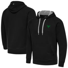 Chicago Bulls Antigua St. Patrick's Day Victory Raglan Pullover Hoodie