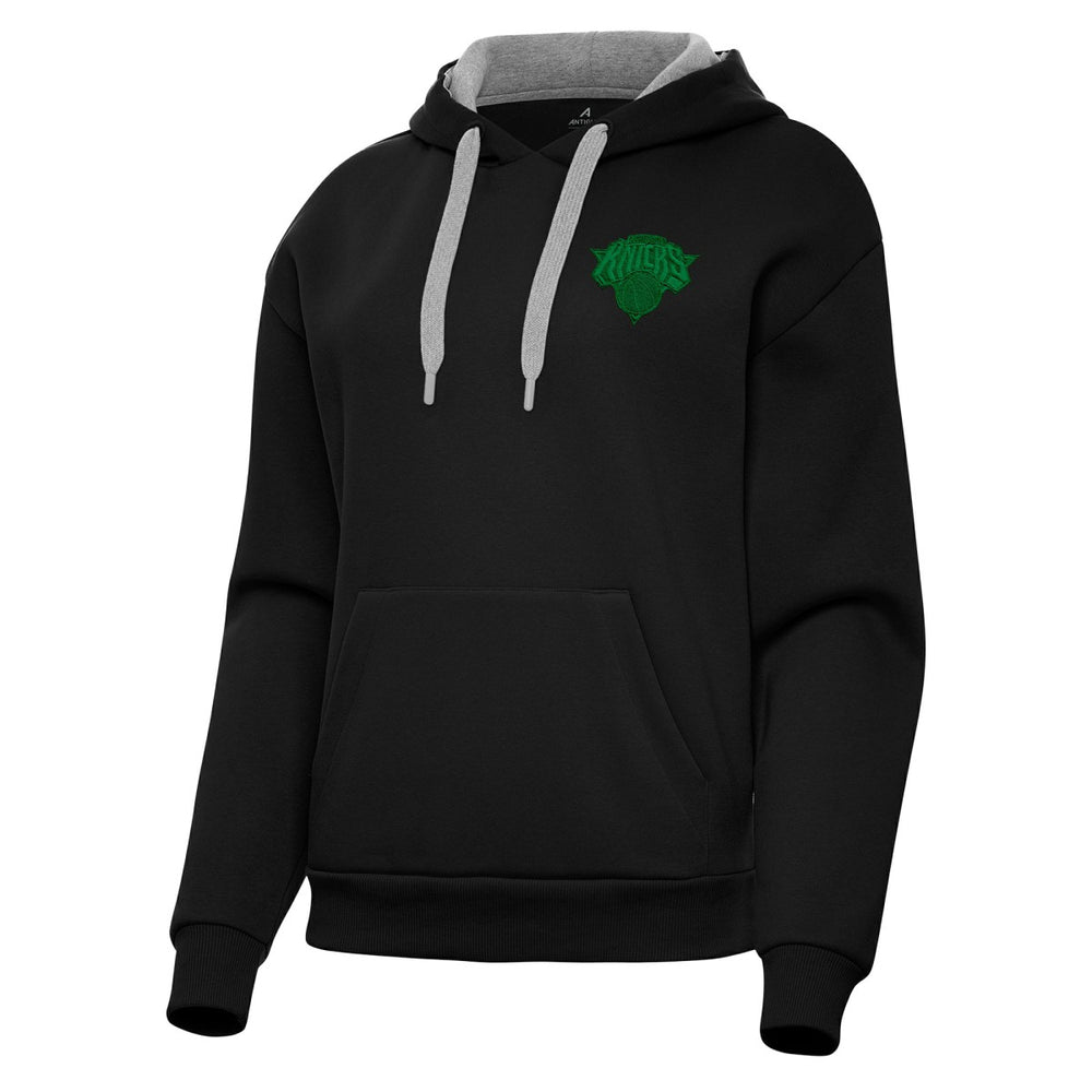 New York Knicks Antigua Women's St. Patrick's Day Victory Pullover Hoodie