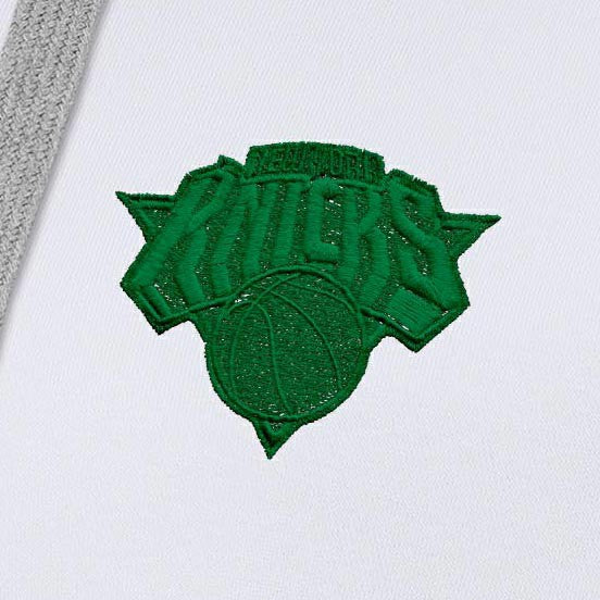 New York Knicks Antigua Women's St. Patrick's Day Victory Pullover Hoodie