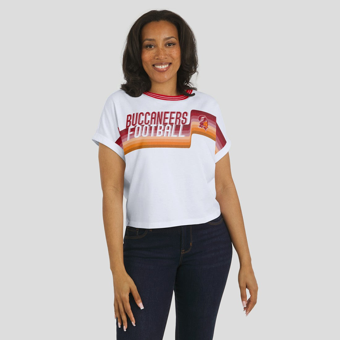 WEAR by Erin Andrews Women's Cropped Center Stripe Dolman T-Shirt - Tampa Bay Buccaneers T-shirts