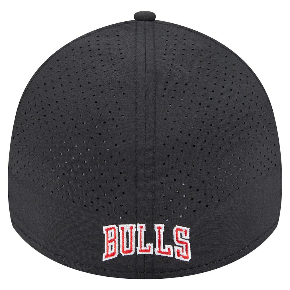 New Era Chicago Bulls Featherweight Poly Rope Flex 39Thirty Hat