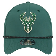 New Era Milwaukee Bucks Featherweight Poly Rope Flex 39Thirty Hat