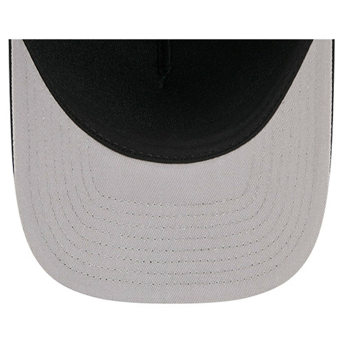 New Era Milwaukee Bucks Bold Arch COOLERA 9FORTY A-Frame M-Crown Adjustable Hat