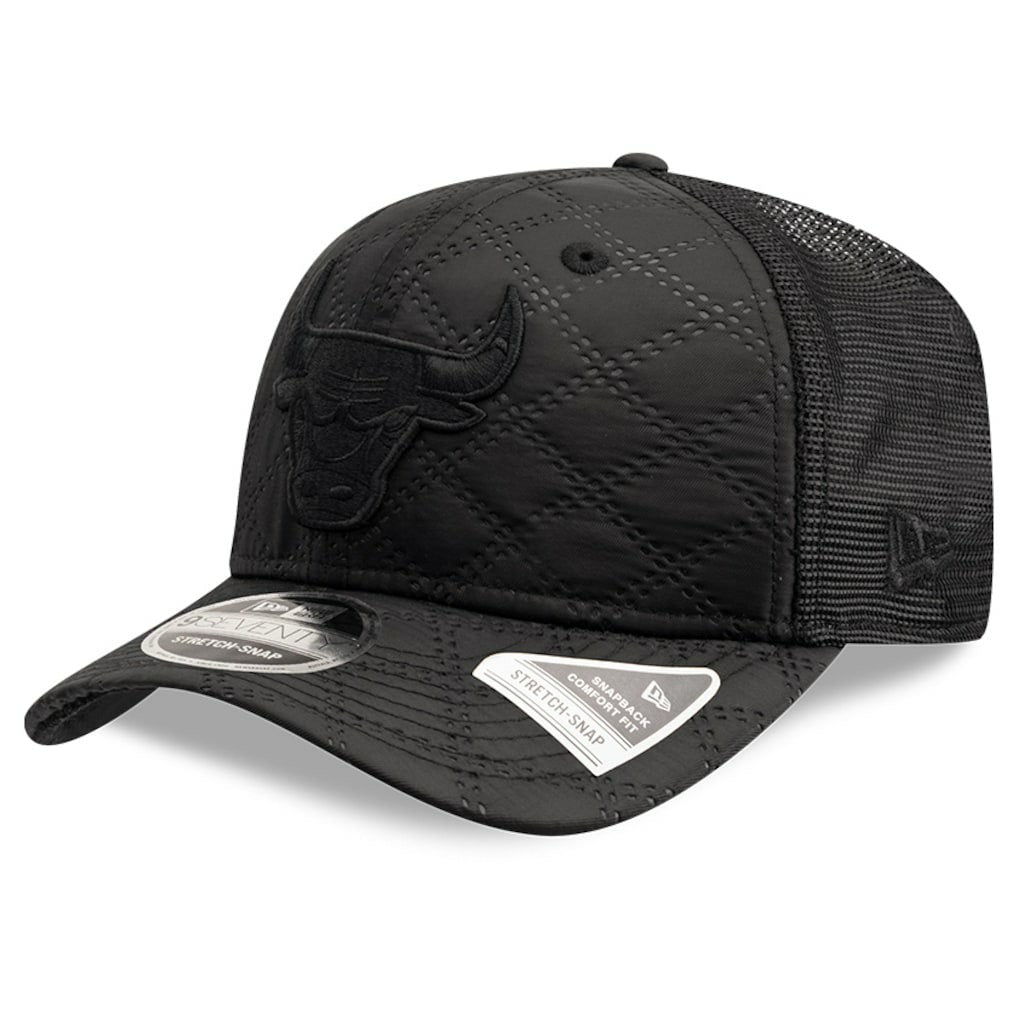 New Era Chicago Bulls Quilted 9SEVENTY Trucker Adjustable Hat