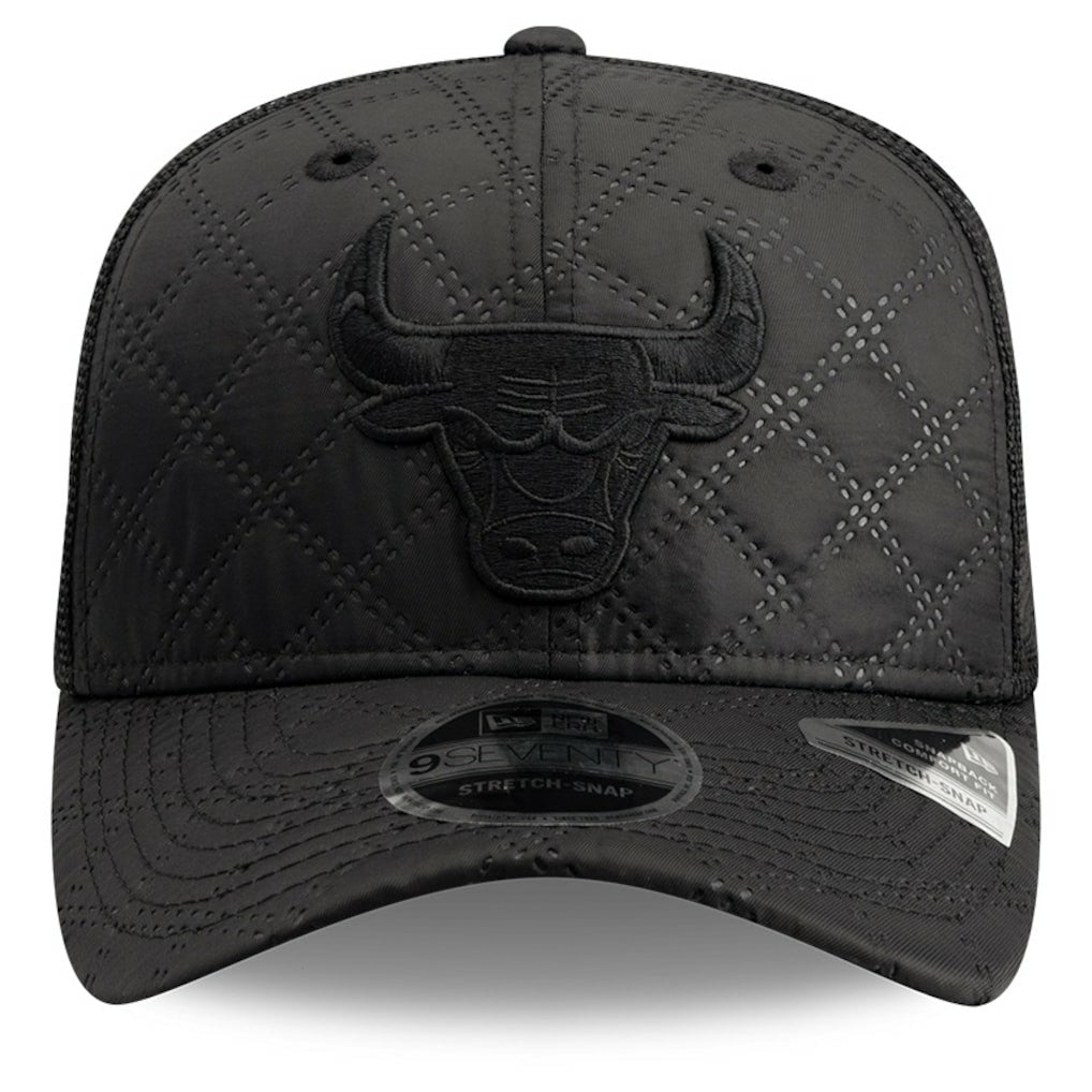 New Era Chicago Bulls Quilted 9SEVENTY Trucker Adjustable Hat