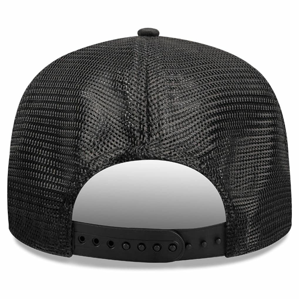 New Era Chicago Bulls Quilted 9SEVENTY Trucker Adjustable Hat