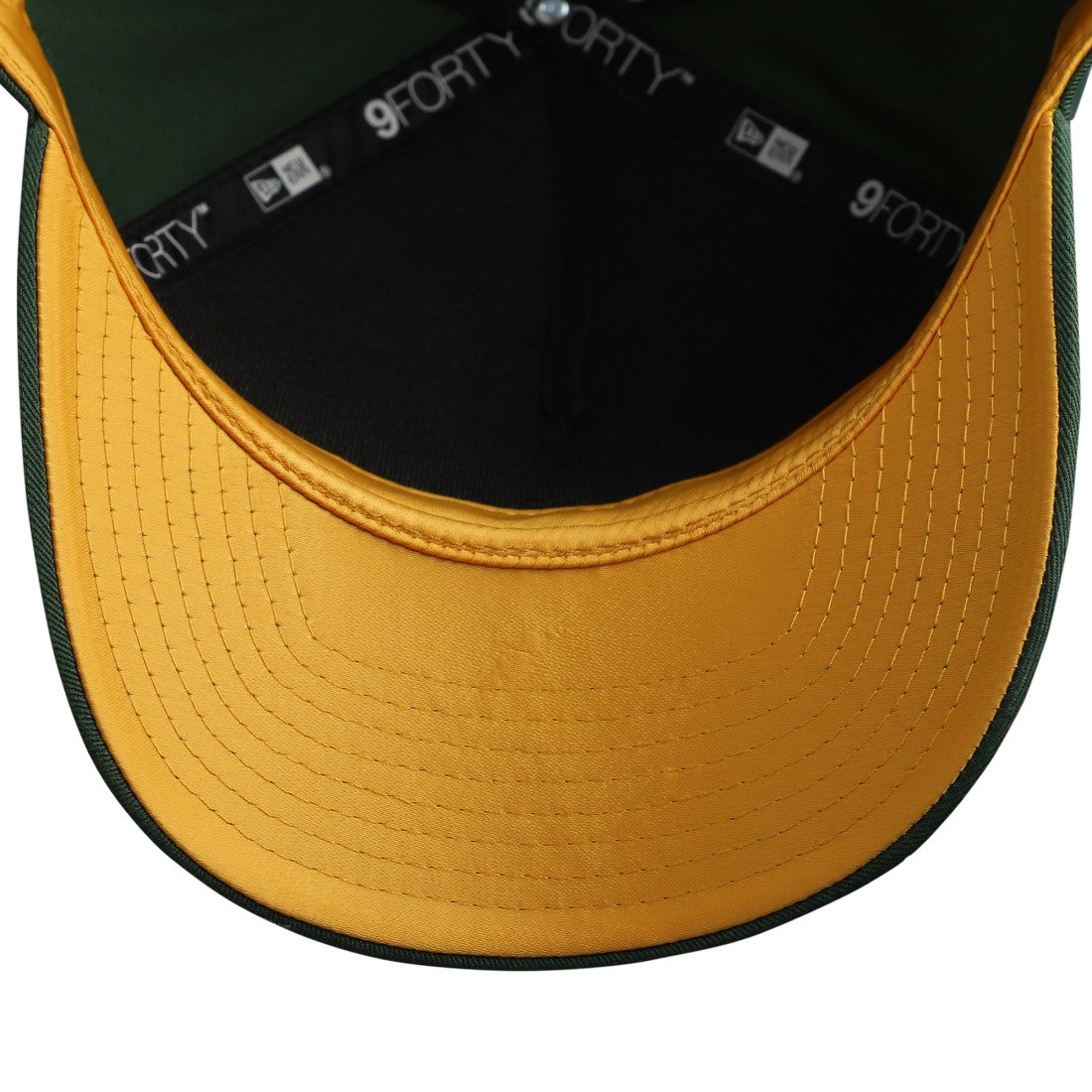 Women's Metallic 9FORTY M-Crown A-Frame Adjustable Hat - Green Bay Packers Hats