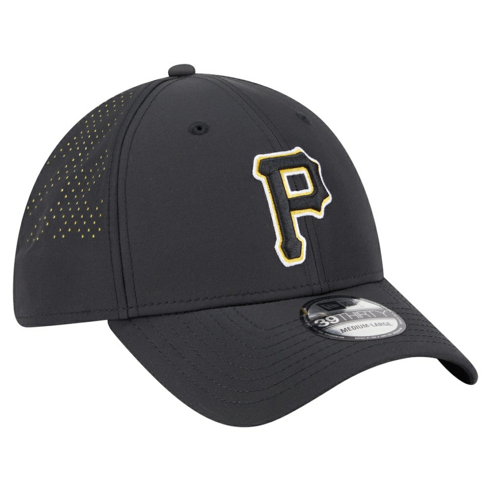 Black Pittsburgh Pirates New Era Night 39THIRTY Flex Hat