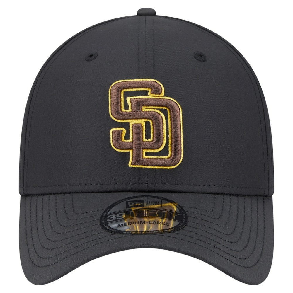 Black San Diego Padres New Era Night 39THIRTY Flex Hat
