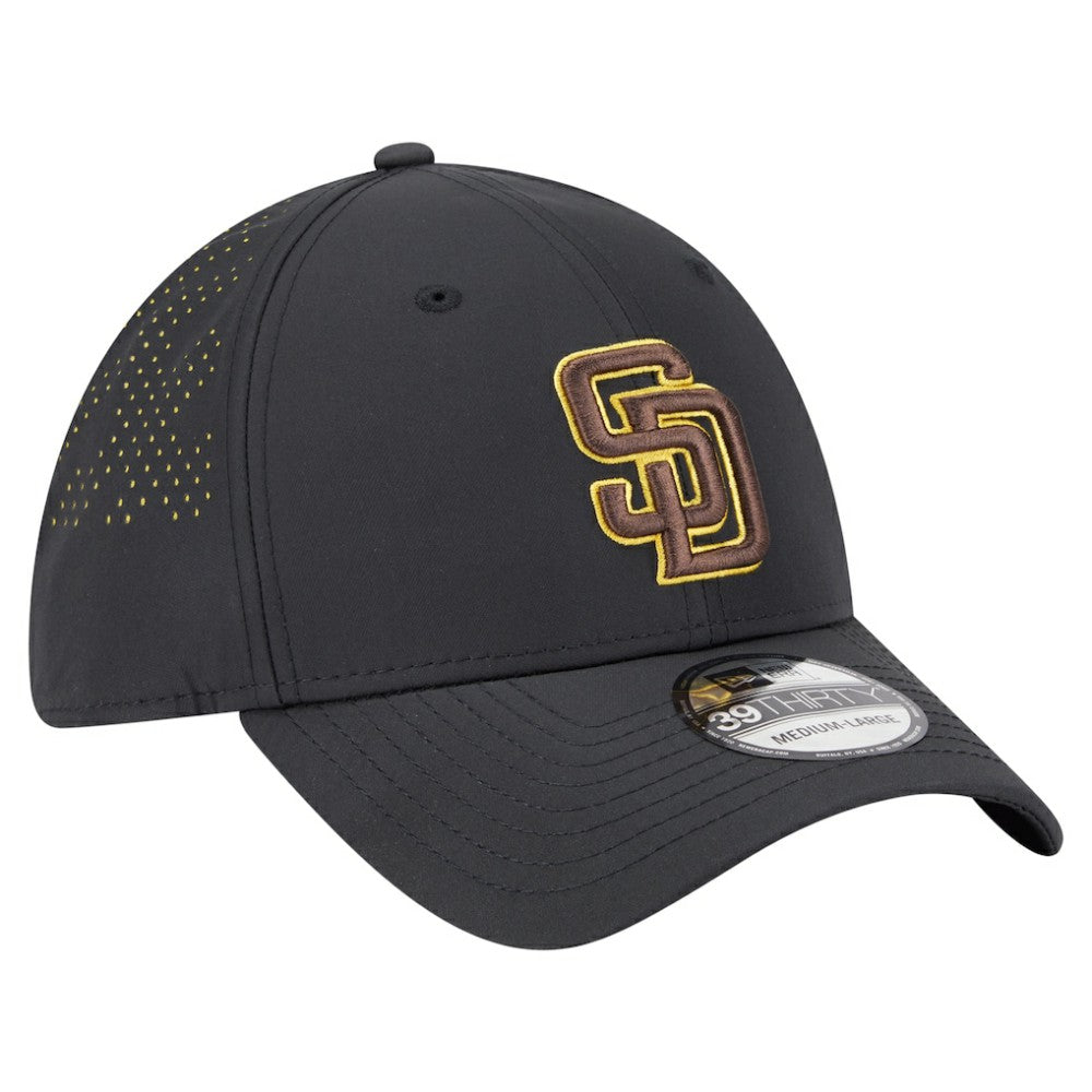 Black San Diego Padres New Era Night 39THIRTY Flex Hat