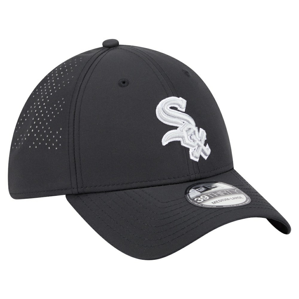 Black Chicago White Sox New Era Night 39THIRTY Flex Hat