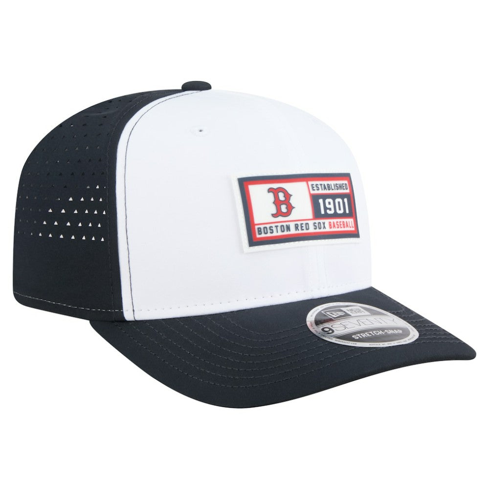 White/Navy Boston Red Sox New Era Established Patch 9SEVENTY Adjustable Hat
