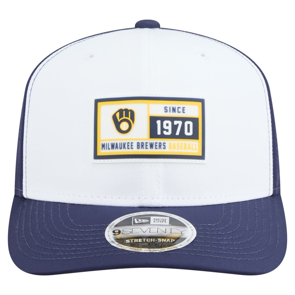 White/Navy Milwaukee Brewers New Era Established Patch 9SEVENTY Adjustable Hat