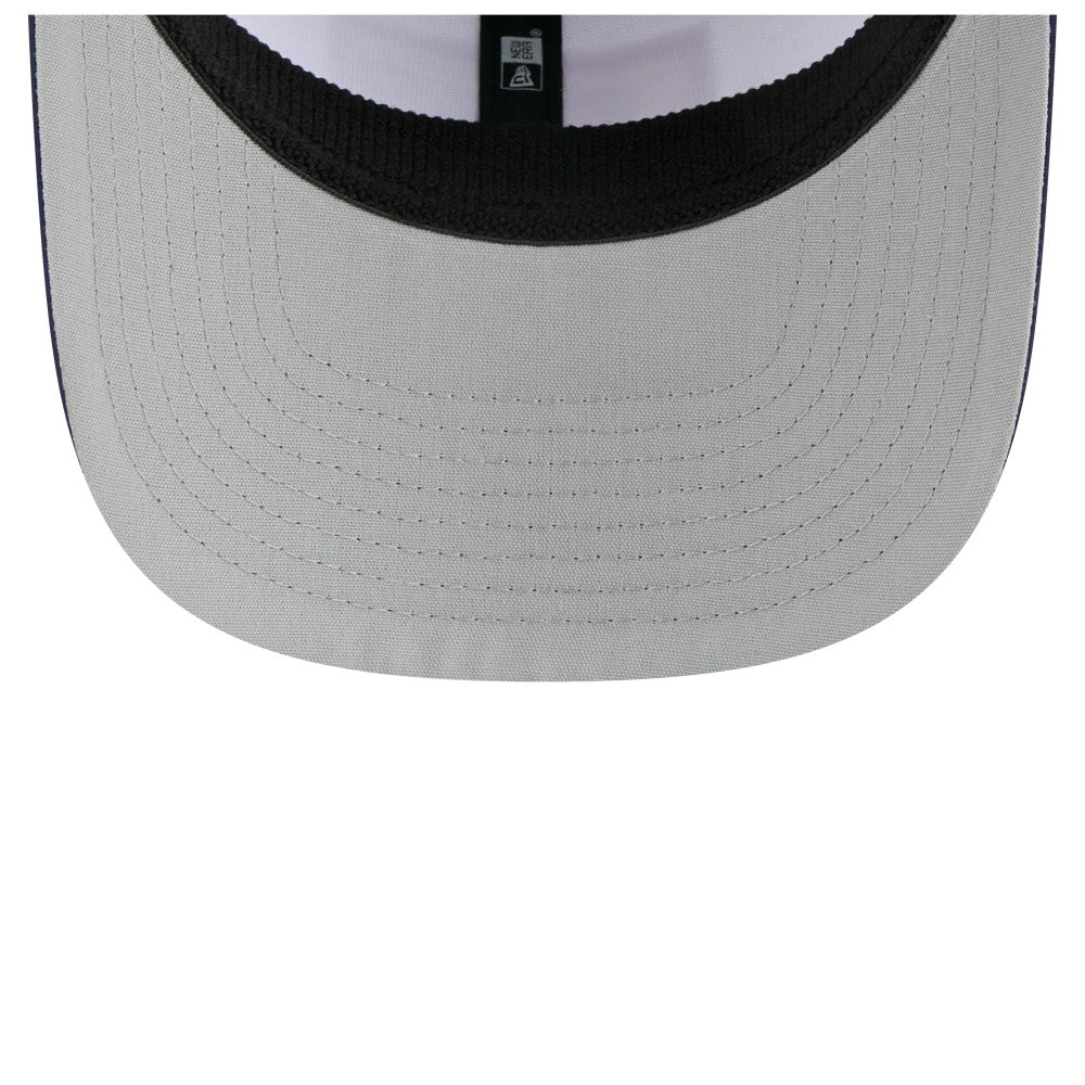 White/Navy Milwaukee Brewers New Era Established Patch 9SEVENTY Adjustable Hat