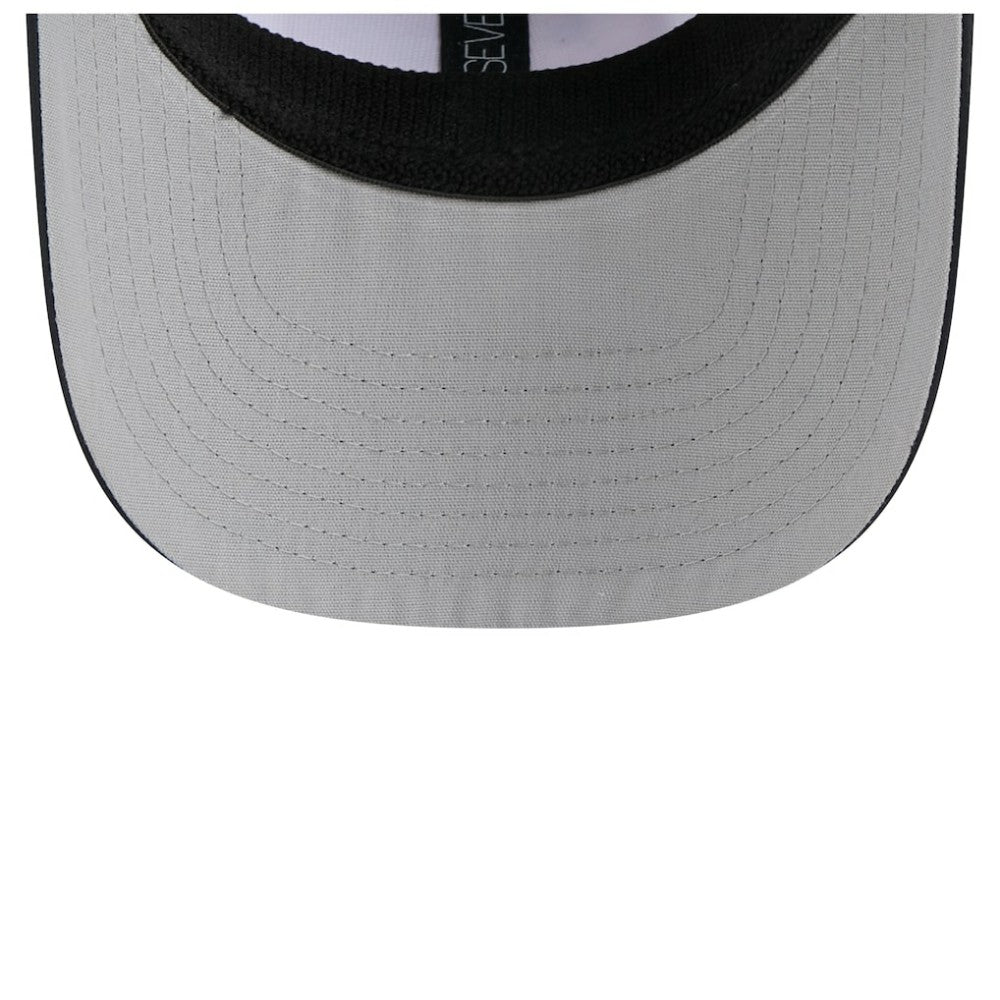 White/Navy Detroit Tigers New Era Established Patch 9SEVENTY Adjustable Hat