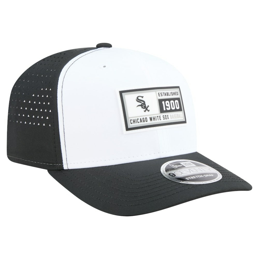 White/Black Chicago White Sox New Era Established Patch 9SEVENTY Adjustable Hat