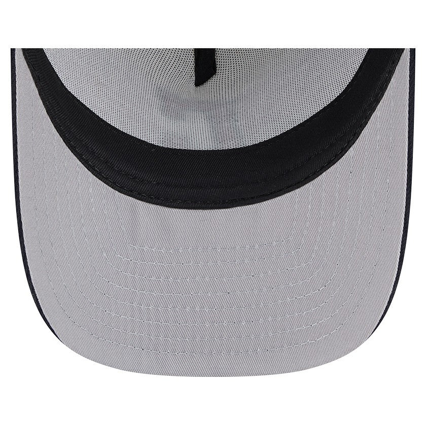 Cream/Navy Cleveland Guardians New Era Banner A-Frame 9FIFTY Trucker Snapback Hat