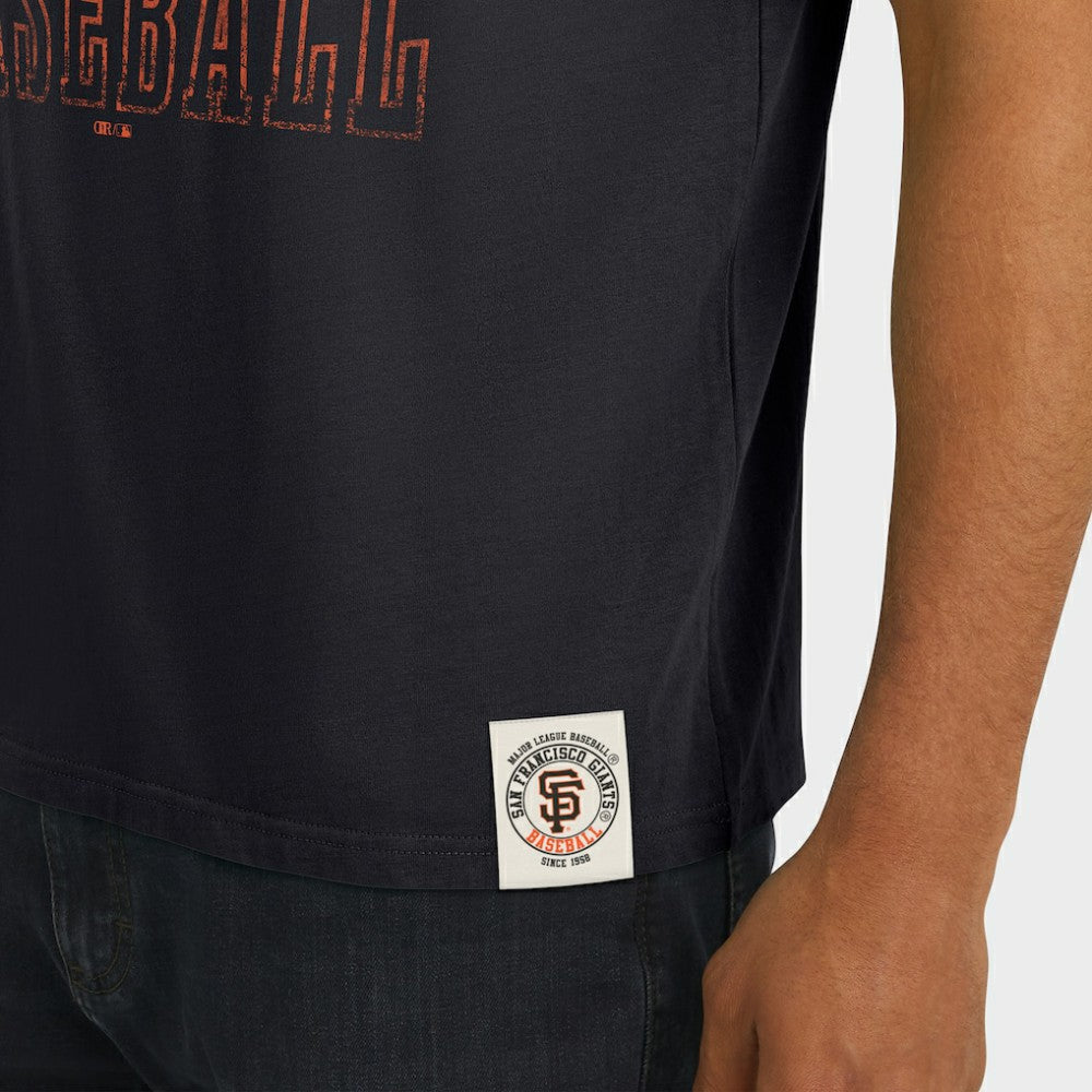 Black San Francisco Giants Darius Rucker Collection by Fanatics Distressed Sleeve Stripe T-Shirt