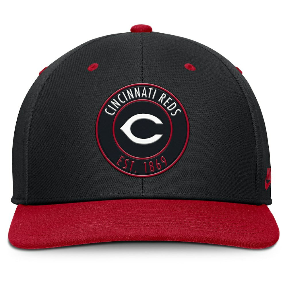 Black/Red Cincinnati Reds Nike Cooperstown Collection Pro Dri-FIT Snapback Hat