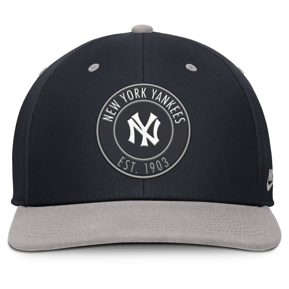 Navy/Gray New York Yankees Nike Cooperstown Collection Pro Dri-FIT Snapback Hat