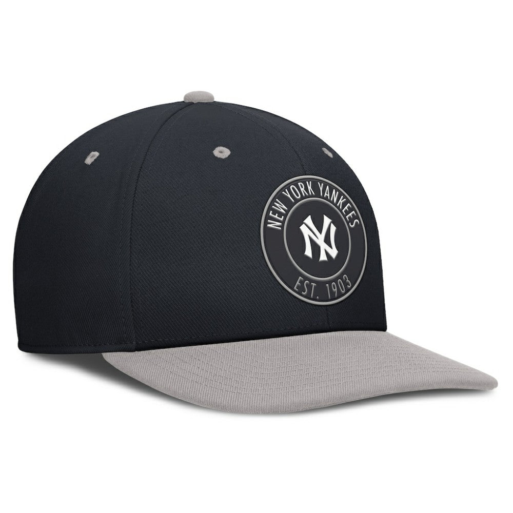 Navy/Gray New York Yankees Nike Cooperstown Collection Pro Dri-FIT Snapback Hat