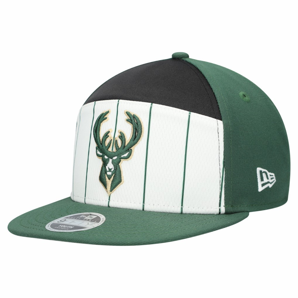 New Era Milwaukee Bucks Youth 2025 NBA Tip Off Split Panel 9FIFTY Snapback Hat