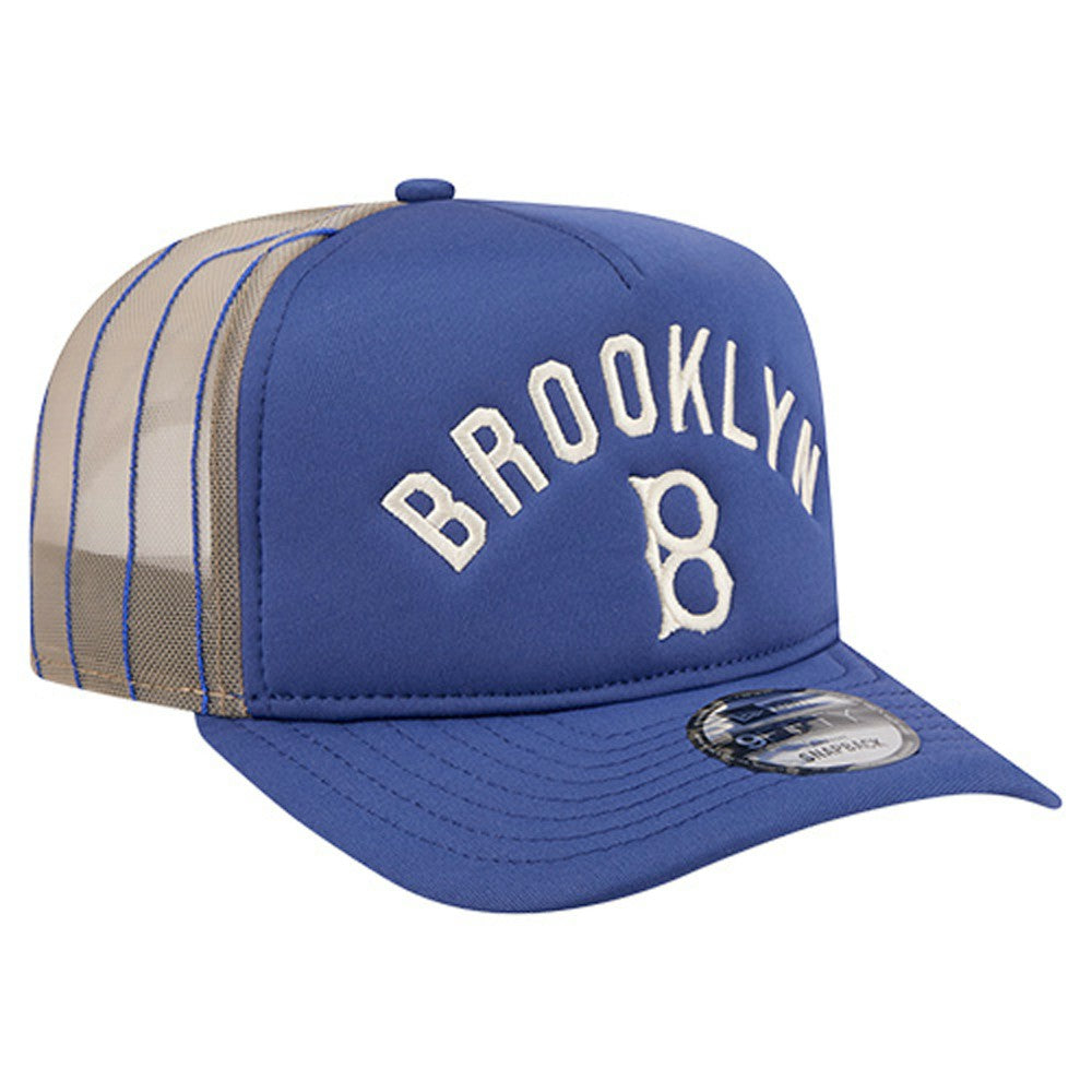Royal Los Angeles Dodgers New Era Vintage Arched Foam Front 9FIFTY A-Frame Adjustable Trucker Hat