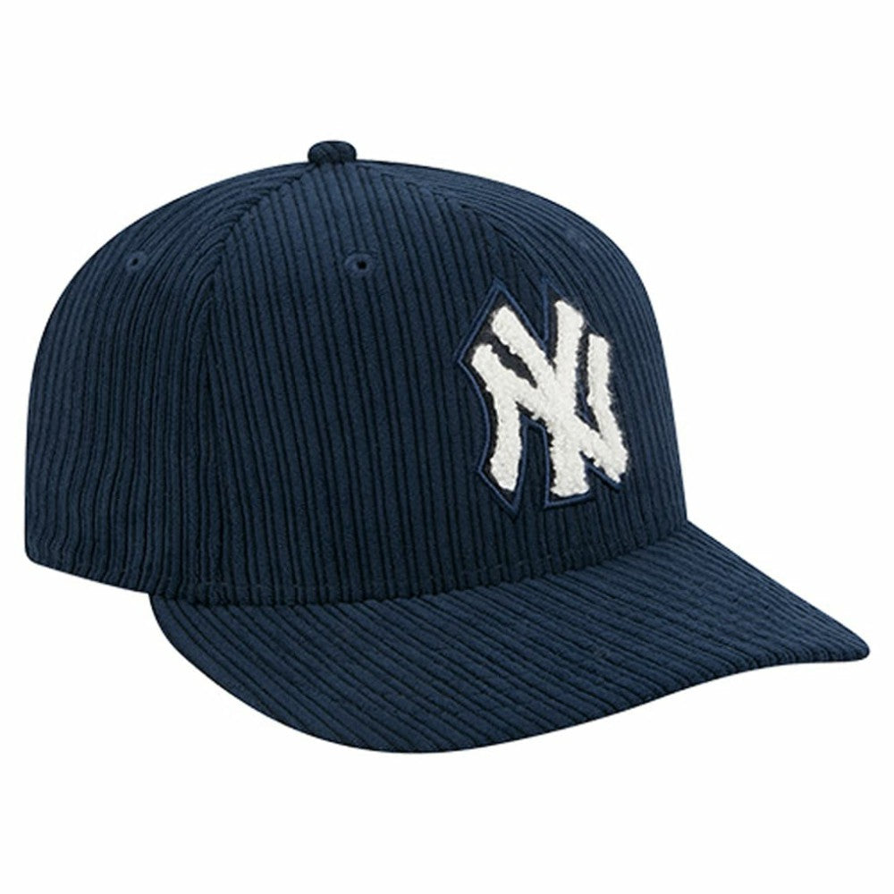 Navy New York Yankees New Era Chenille Pop 59FIFTY Fitted Hat