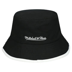 Mitchell & Ness Chicago Bulls Flip It Reversible Bucket Hat