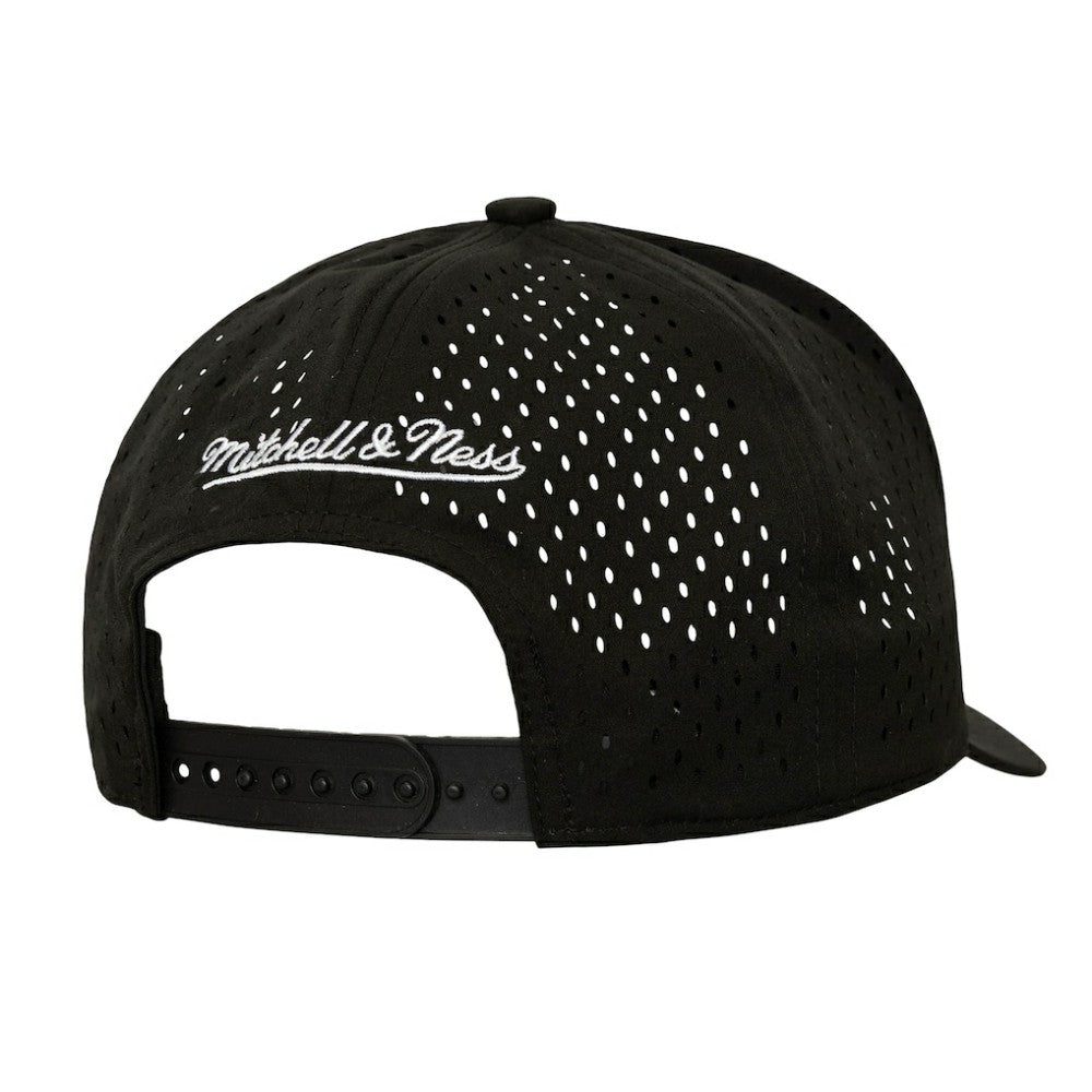 Black Houston Astros Mitchell & Ness Perfect Icon Pro Pinch Snapback Hat
