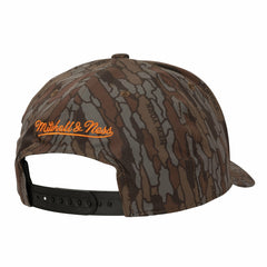 Mitchell & Ness New York Knicks Hidden Pro-Crown Adjustable Hat