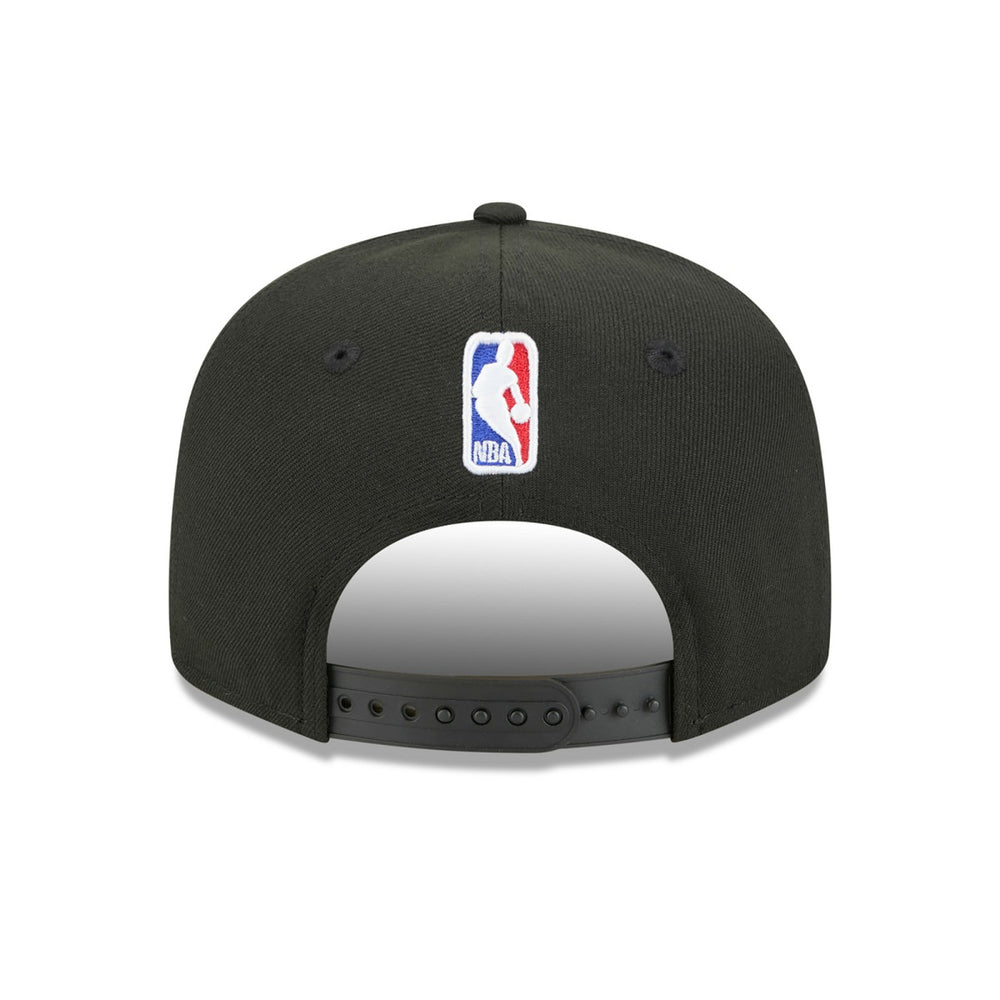 New Era New York Knicks Jersey Hook Statement Edition 9FIFTY Snapback Hat