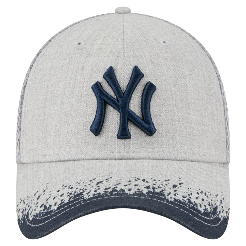 Gray New York Yankees New Era Visor Paint Splatter 39THIRTY Flex Hat