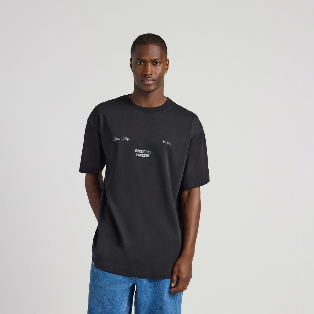 Off Season x NFL Unisex Graphic T-Shirt - Green Bay Packers T-shirts